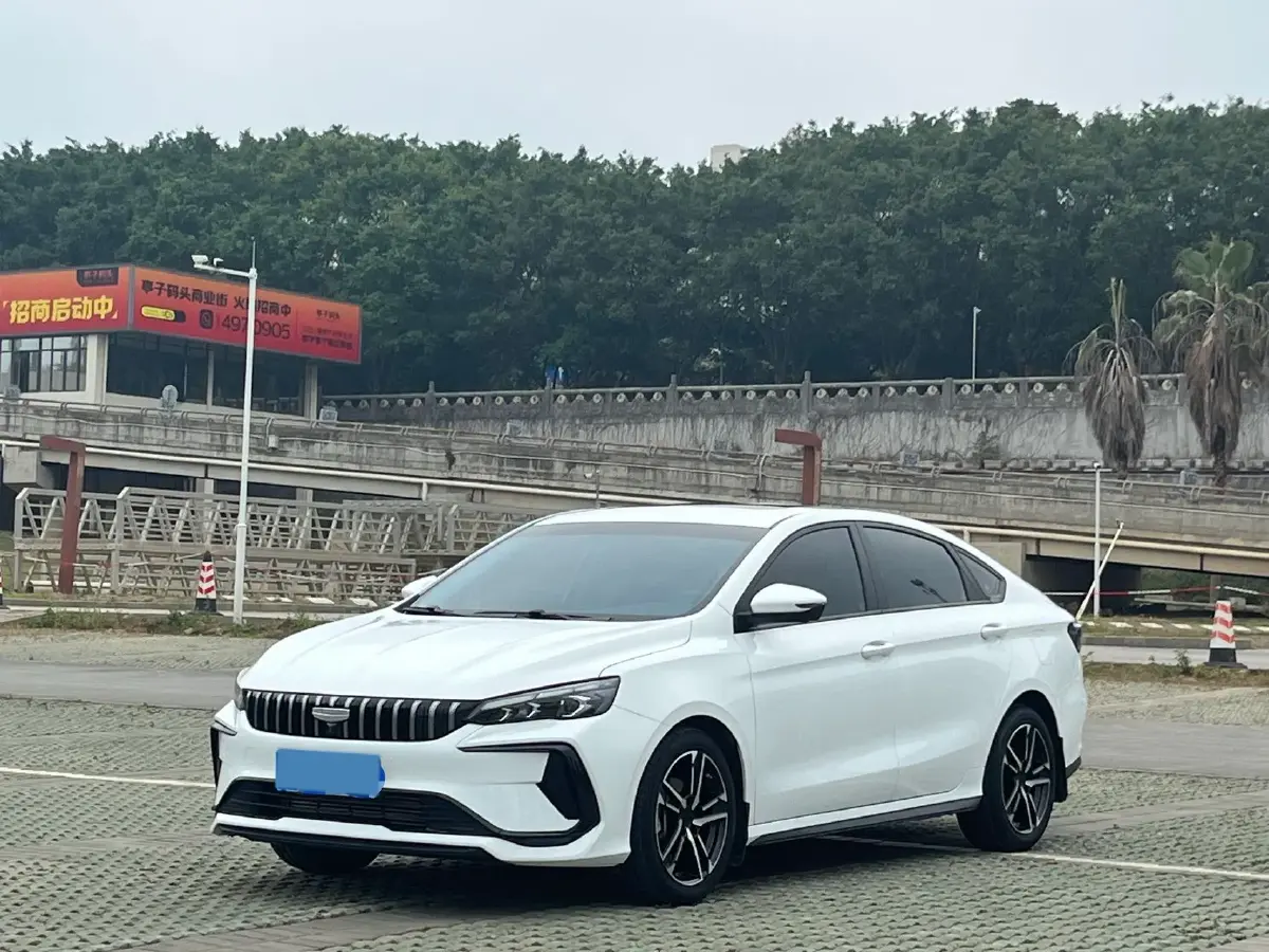 2024 Geely Binray 1.5T 181HP L4 7DCT