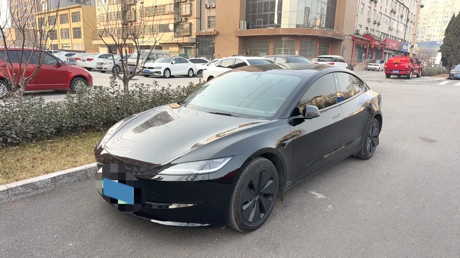 2025 Tesla Model 3 BEV 62.5KWH