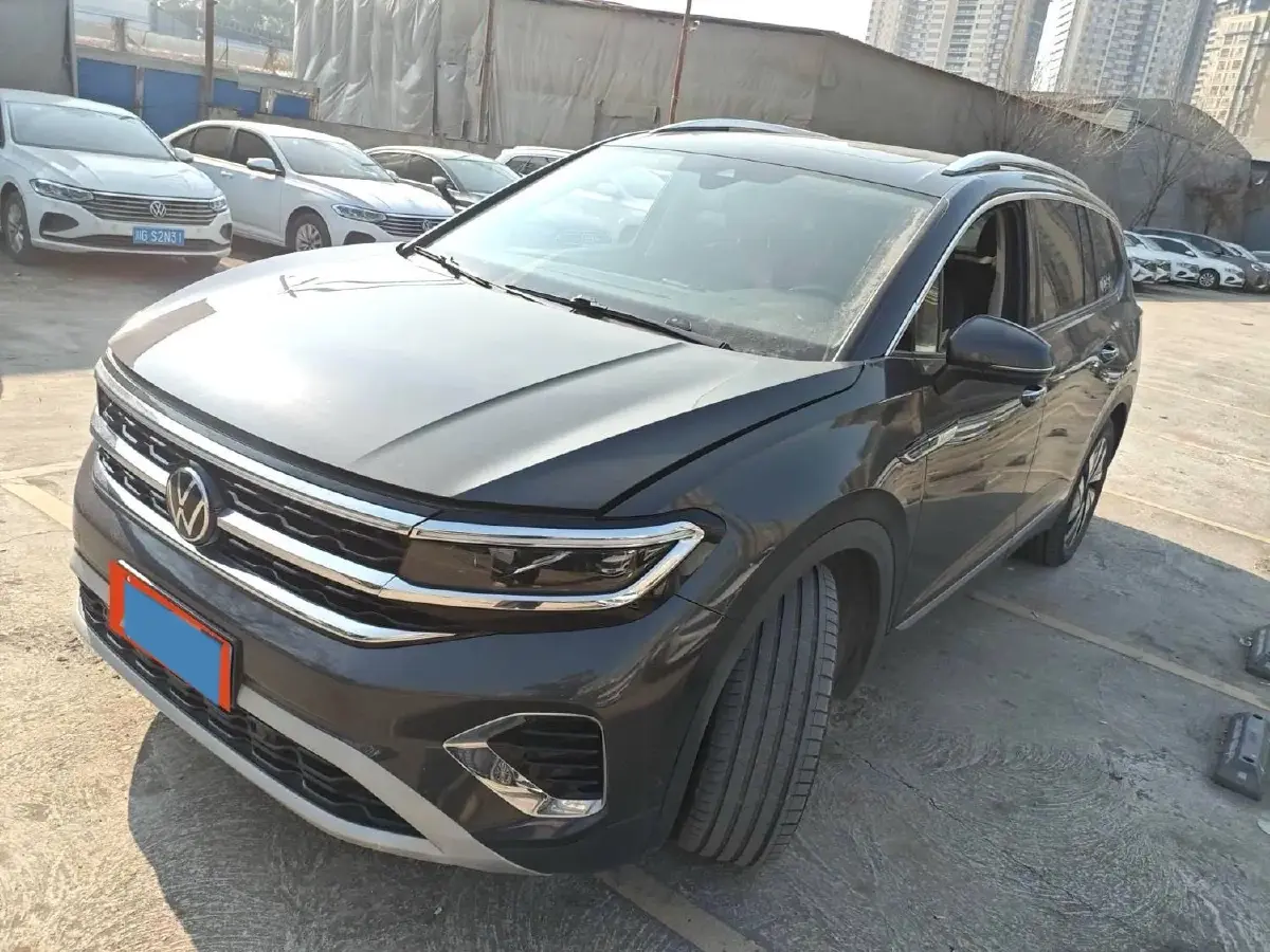 2021 Volkswagen Talagon 2.0T 220HP L4 7DCT