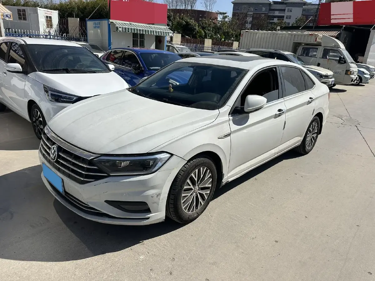 2020 Volkswagen Sagitar 1.4T 150HP L4 7DCT