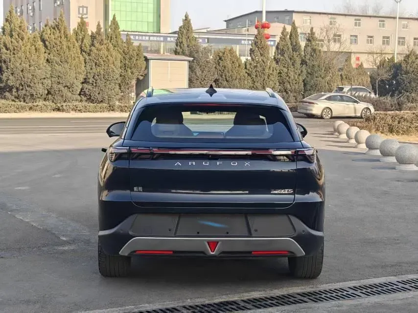 2024 ARCFOX αT5 BEV 65KWH,autocango,china used car exporter,china ev exporter,chinese used car exporter,chinese used ev exporter