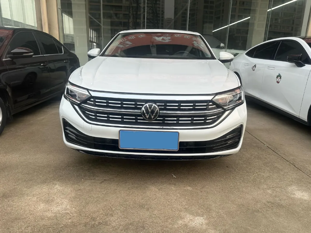2023 Volkswagen Sagitar 1.5T 160HP L4 7DCT,autocango,china used car exporter,china ev exporter,chinese used car exporter,chinese used ev exporter
