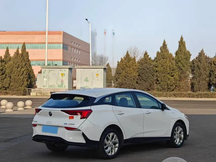 2022 Buick Envista 1.5T 184HP L4 CVT,autocango,china used car exporter,china ev exporter,chinese used car exporter,chinese used ev exporter