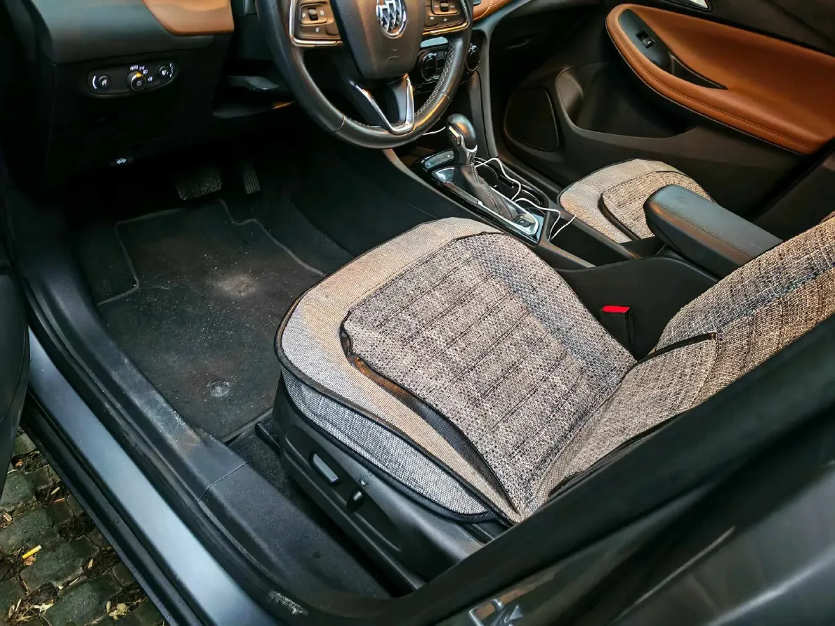 2020 Buick Encore GX 1.3T 165HP L3 CVT,autocango,china used car exporter,china ev exporter,chinese used car exporter,chinese used ev exporter