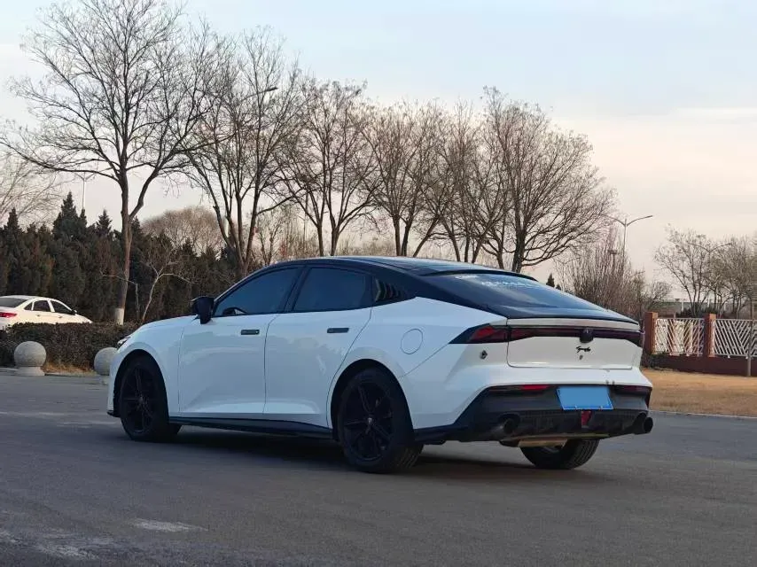 2023 ChangAn UNI-V 1.5T 188HP L4 7DCT,autocango,china used car exporter,china ev exporter,chinese used car exporter,chinese used ev exporter