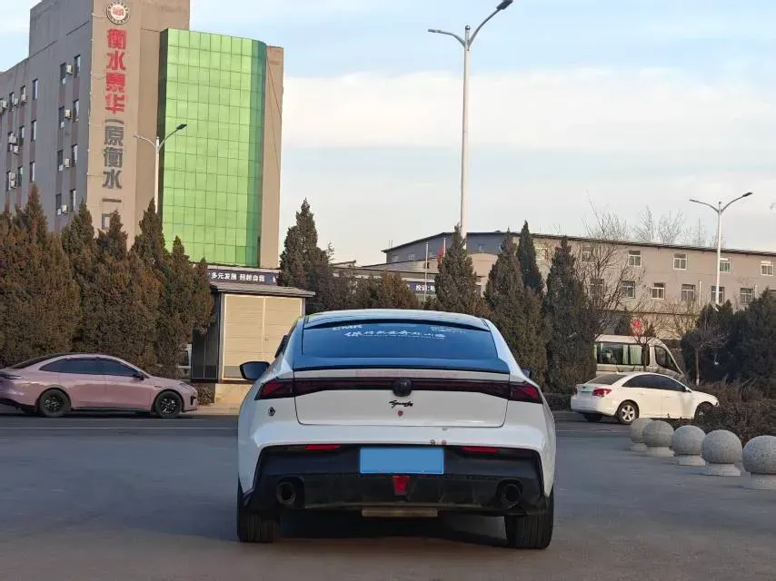 2023 ChangAn UNI-V 1.5T 188HP L4 7DCT,autocango,china used car exporter,china ev exporter,chinese used car exporter,chinese used ev exporter