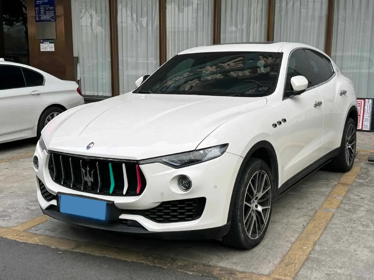 2018 Maserati Levante 3.0T 350HP V6 8AT
