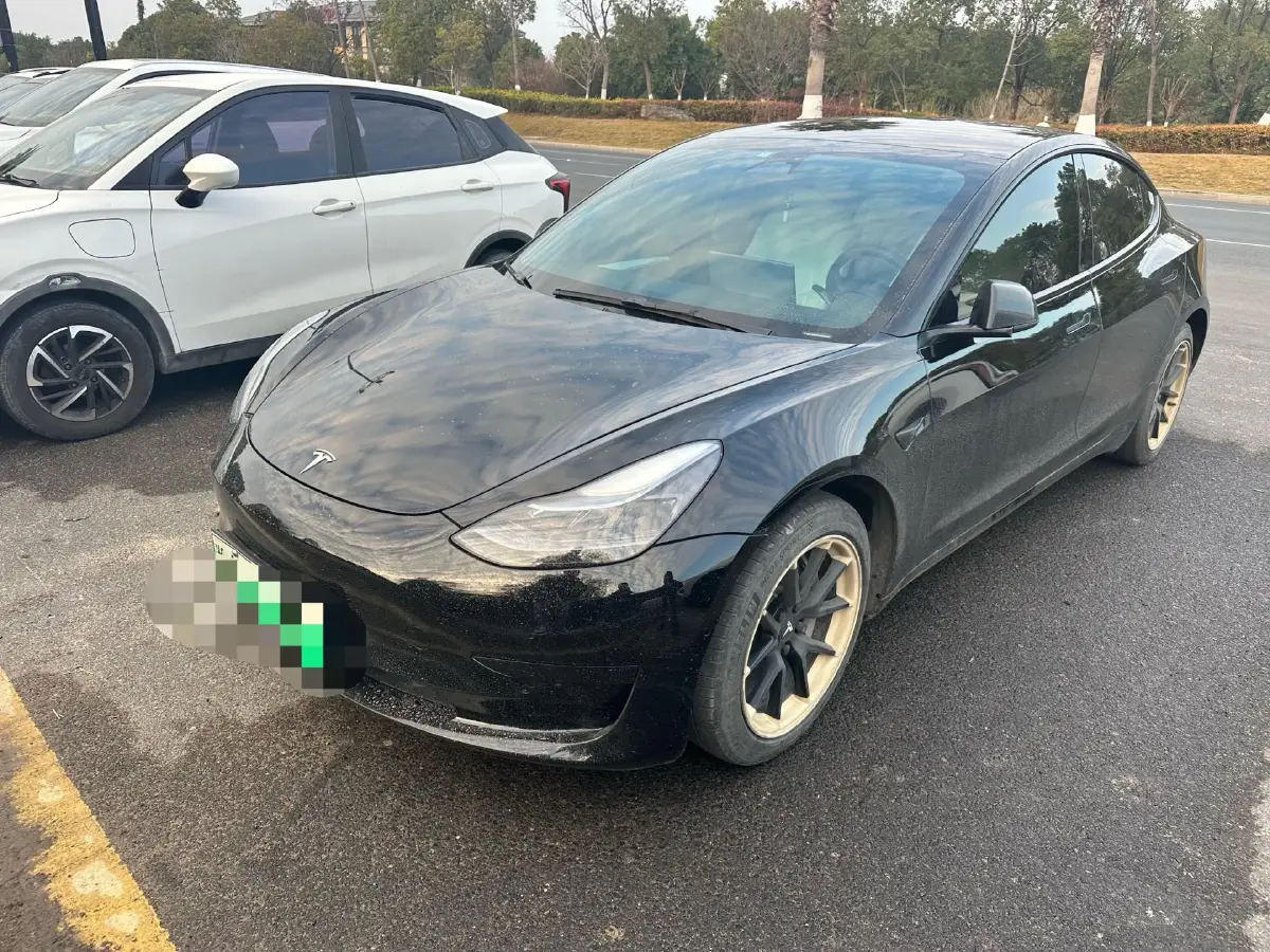 2022 Tesla Model 3 BEV 60KWH