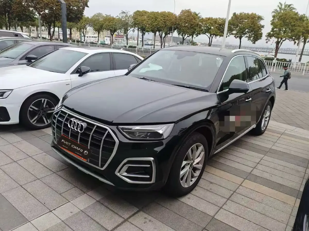 2024 Audi Q5L 2.0T 245HP L4 7DCT