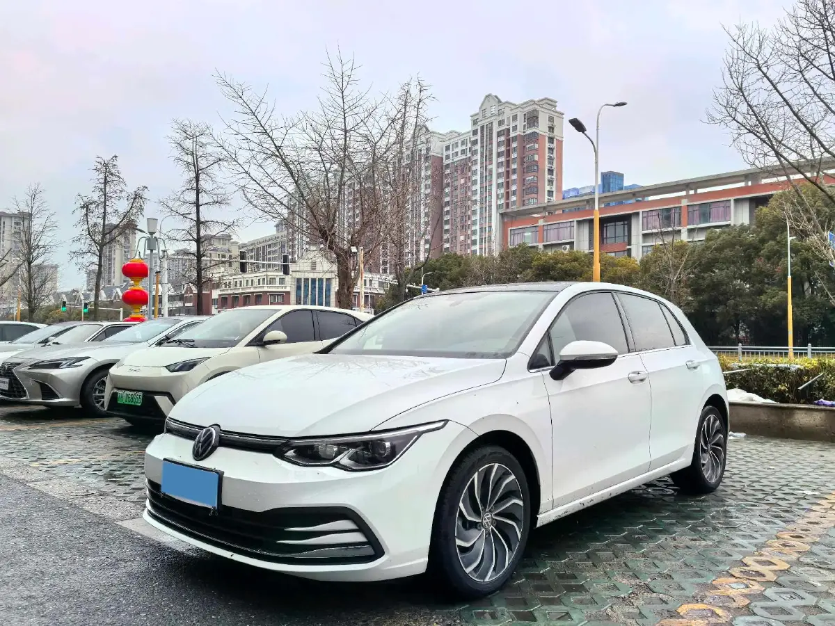 2021 Volkswagen Golf 1.4T 150HP L4 7DCT