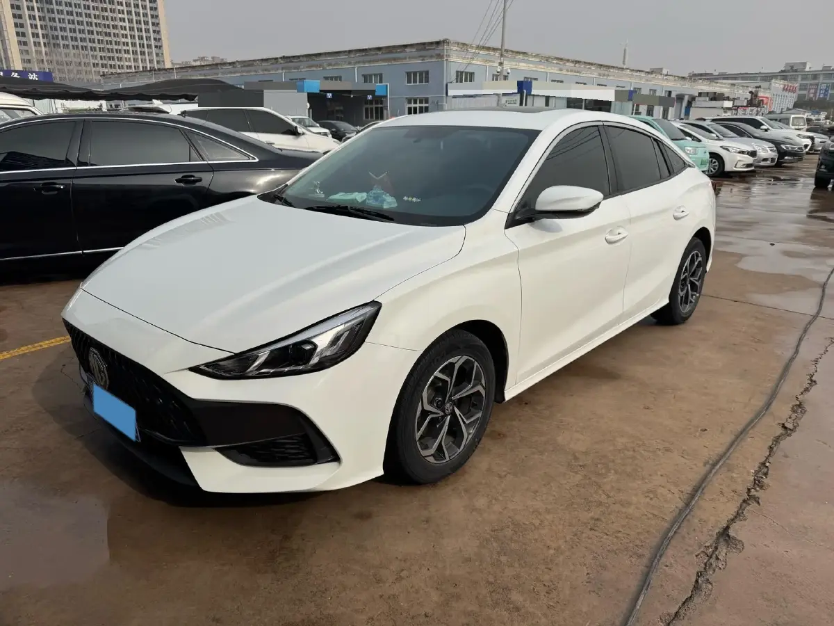 2023 MG 5 1.5L 129HP L4 CVT