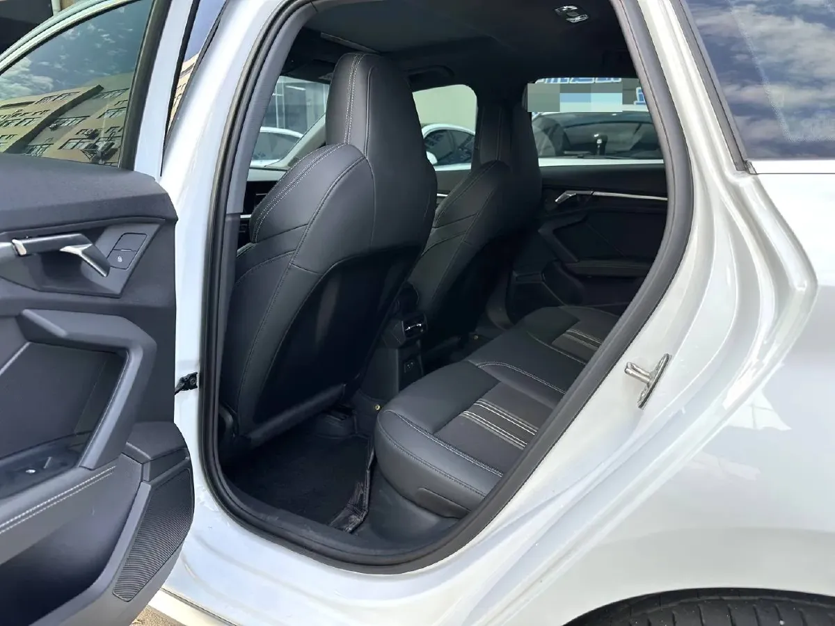 2024 Audi A3 1.4T 150HP L4 7DCT,autocango,china used car exporter,china ev exporter,chinese used car exporter,chinese used ev exporter