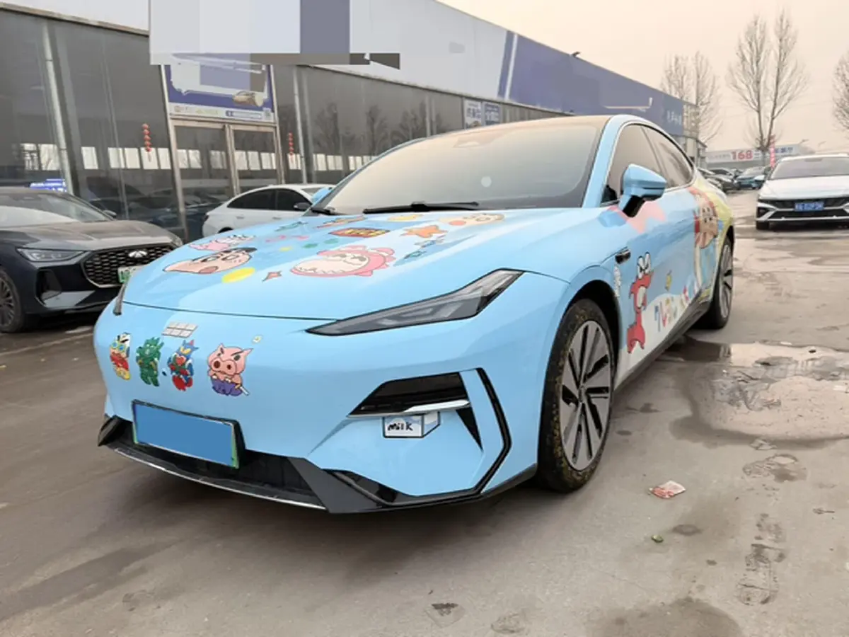 2024 Geely Galaxy E8 BEV 62KWH
