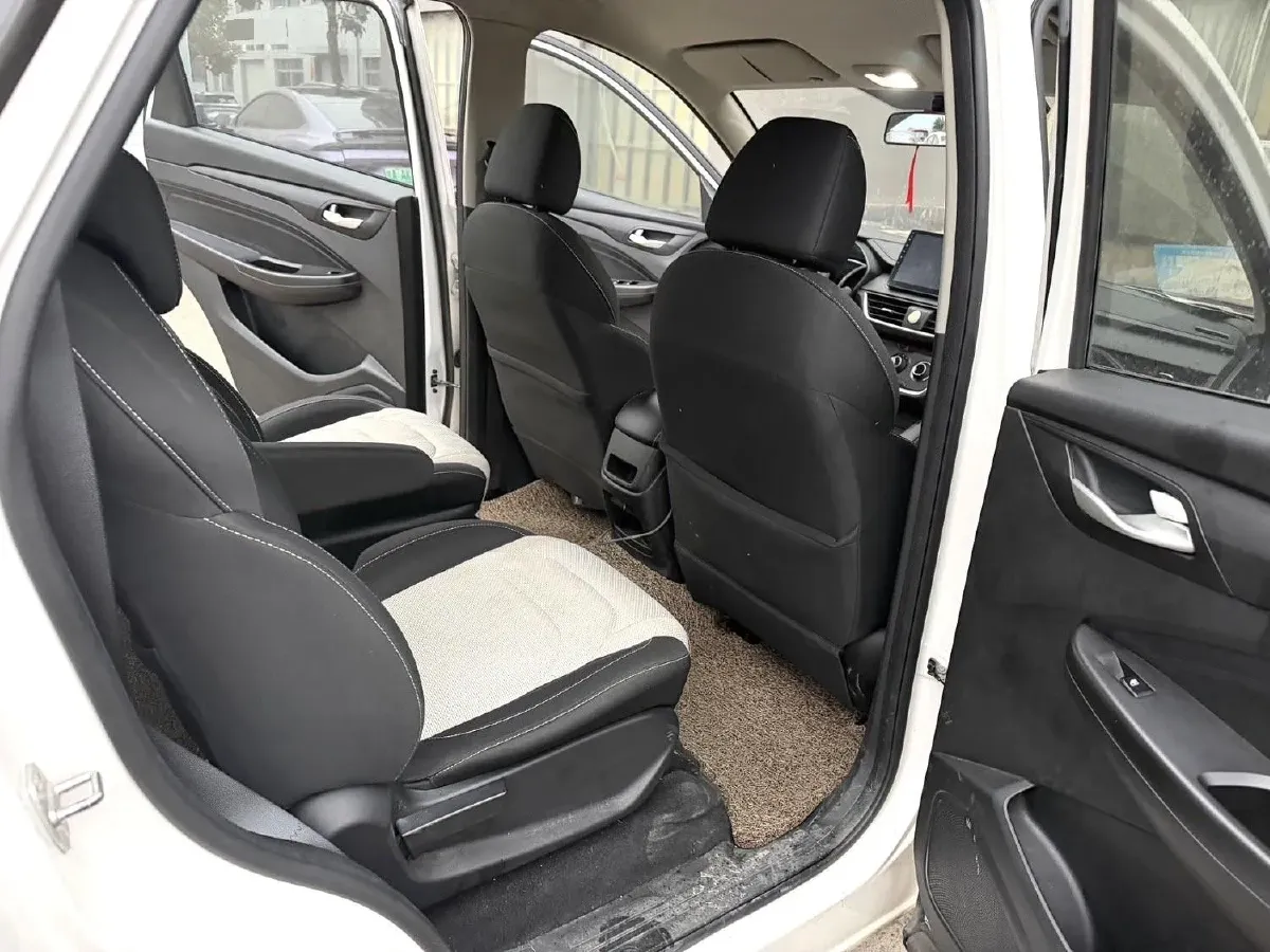 2018 Foton XiangLing M 1.2L 86HP L4 5MT,autocango,china used car exporter,china ev exporter,chinese used car exporter,chinese used ev exporter