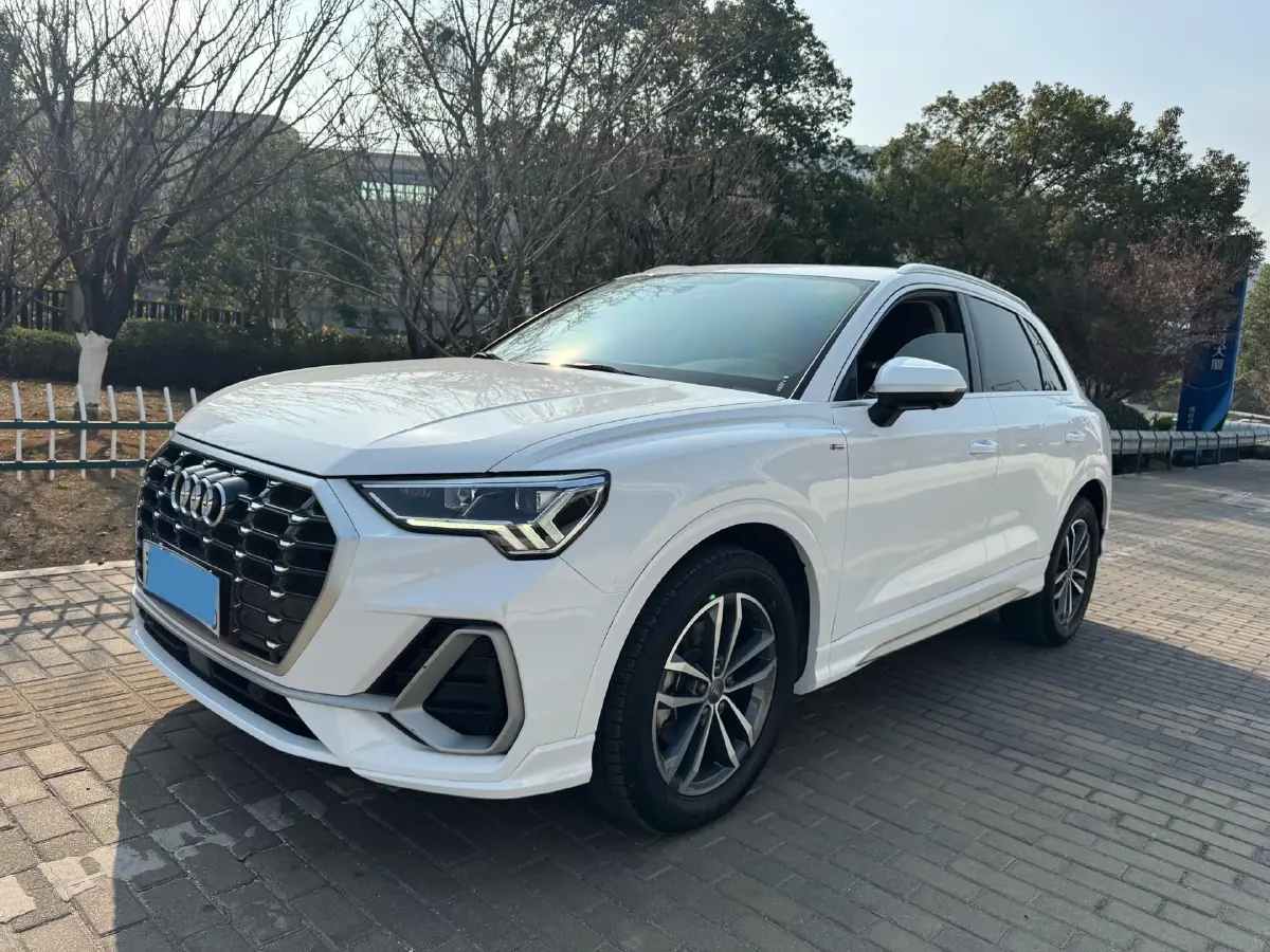 2021 Audi Q3 1.4T 150HP L4 7DCT