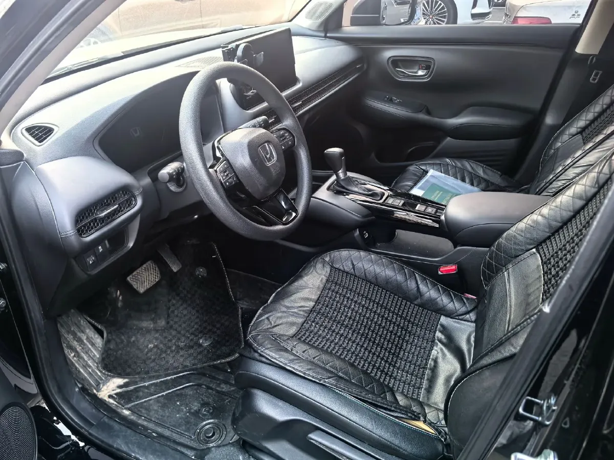 2023 Honda HR-V 1.5T 182HP L4 CVT,autocango,china used car exporter,china ev exporter,chinese used car exporter,chinese used ev exporter