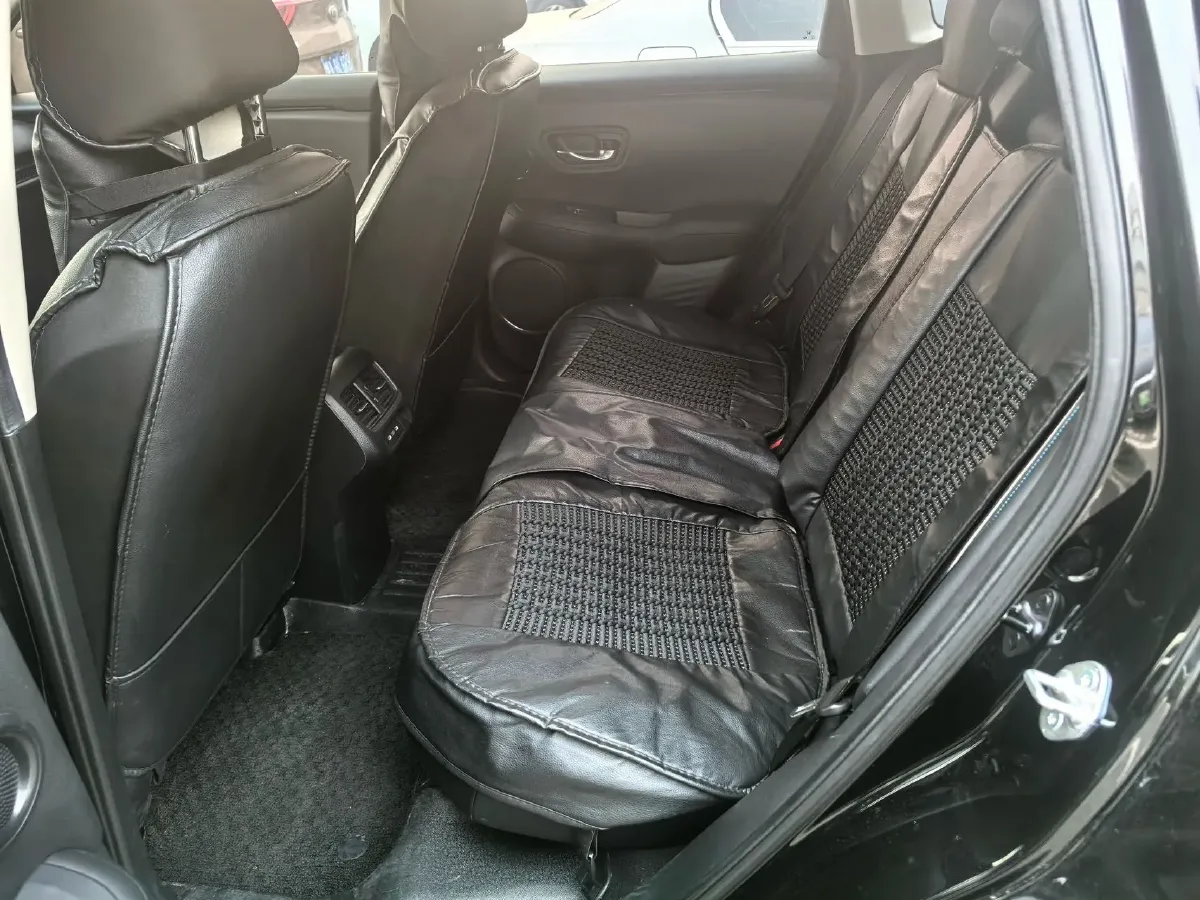 2023 Honda HR-V 1.5T 182HP L4 CVT,autocango,china used car exporter,china ev exporter,chinese used car exporter,chinese used ev exporter