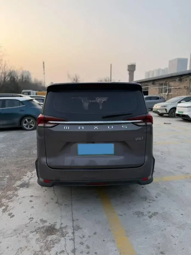 2020 MAXUS Euniq 5 BEV 61.1KWH,autocango,china used car exporter,china ev exporter,chinese used car exporter,chinese used ev exporter
