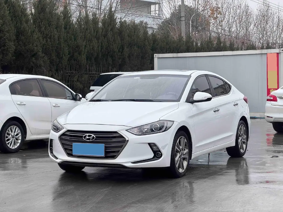 2016 Hyundai Elantra 1.6L 130HP L4 6AT