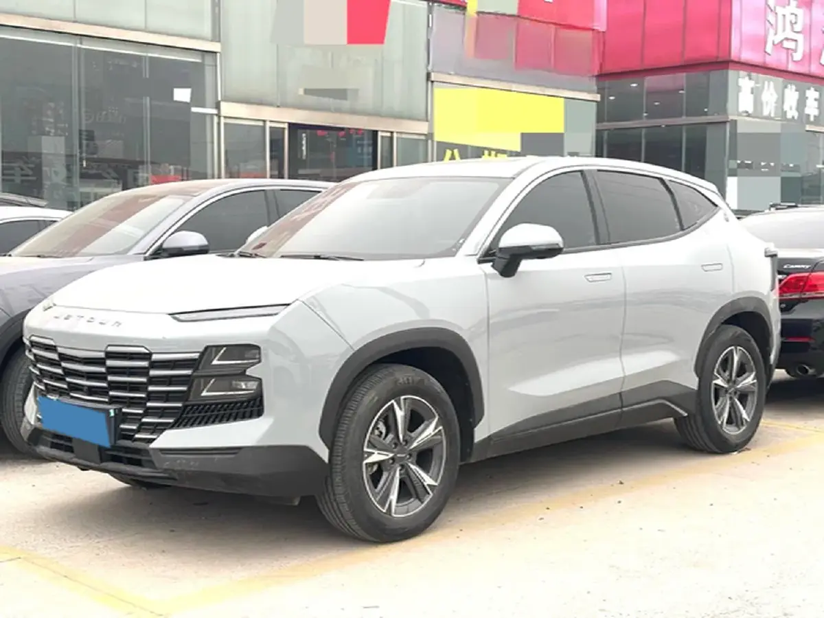 2023 Jetour DASHING 1.5T 156HP L4 6DCT