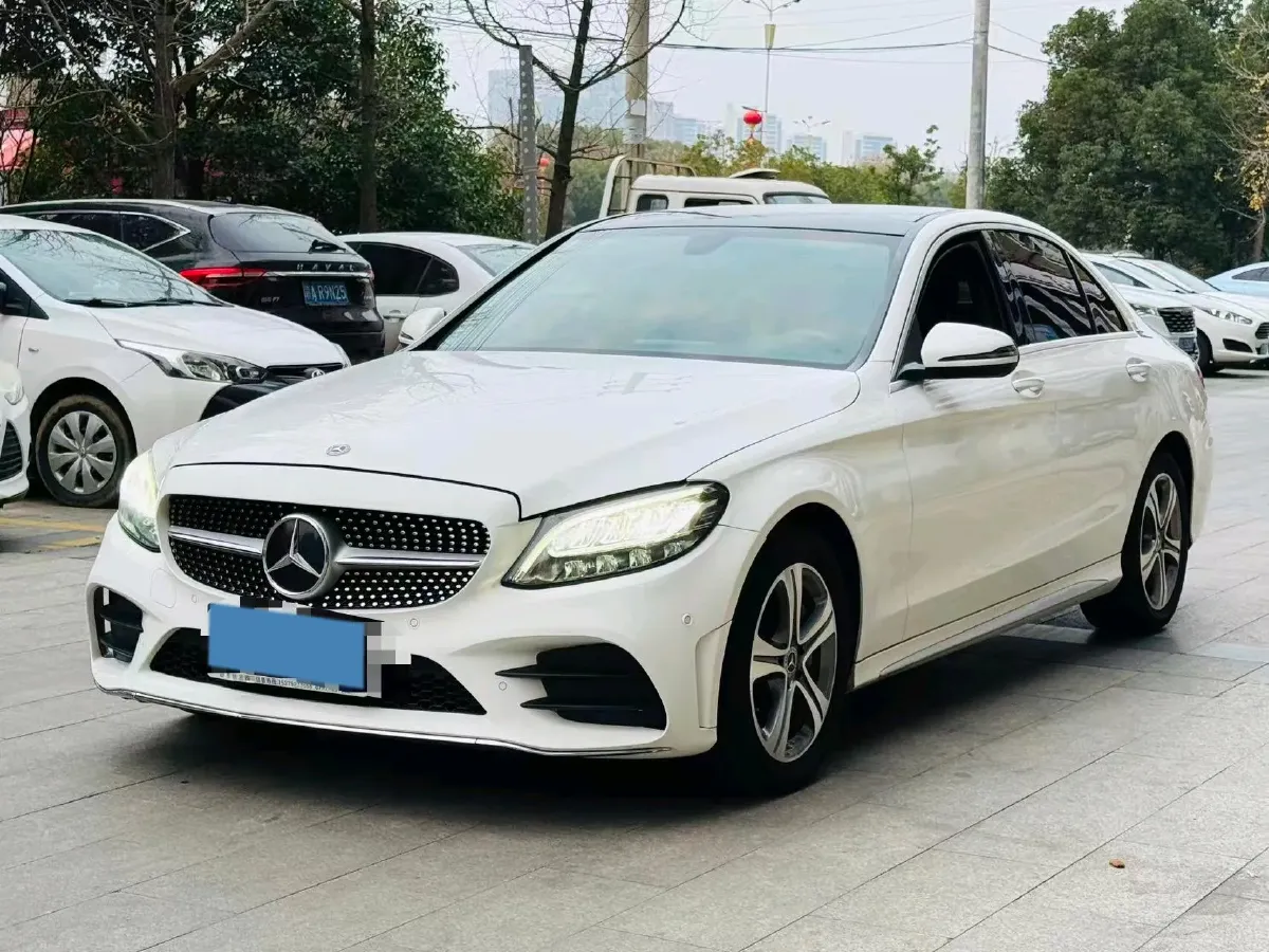 2020 Mercedes-Benz C Class 1.5T 184HP L4 9AT,autocango,china used car exporter,china ev exporter,chinese used car exporter,chinese used ev exporter