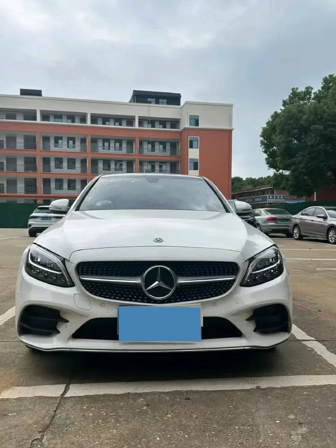 2020 Mercedes-Benz C Class 1.5T 184HP L4 9AT,autocango,china used car exporter,china ev exporter,chinese used car exporter,chinese used ev exporter