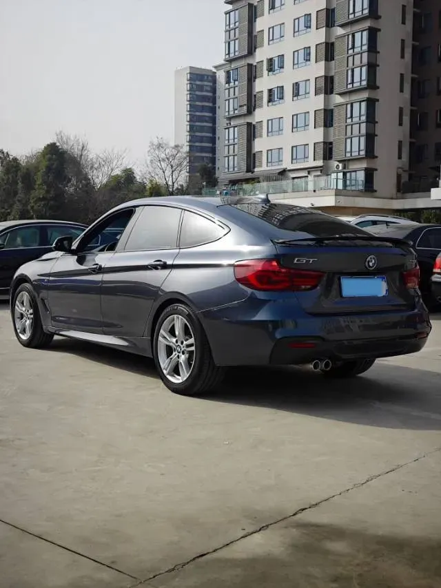 2020 BMW 3 Series GT 2.0T 184HP L4 8AT,autocango,china used car exporter,china ev exporter,chinese used car exporter,chinese used ev exporter