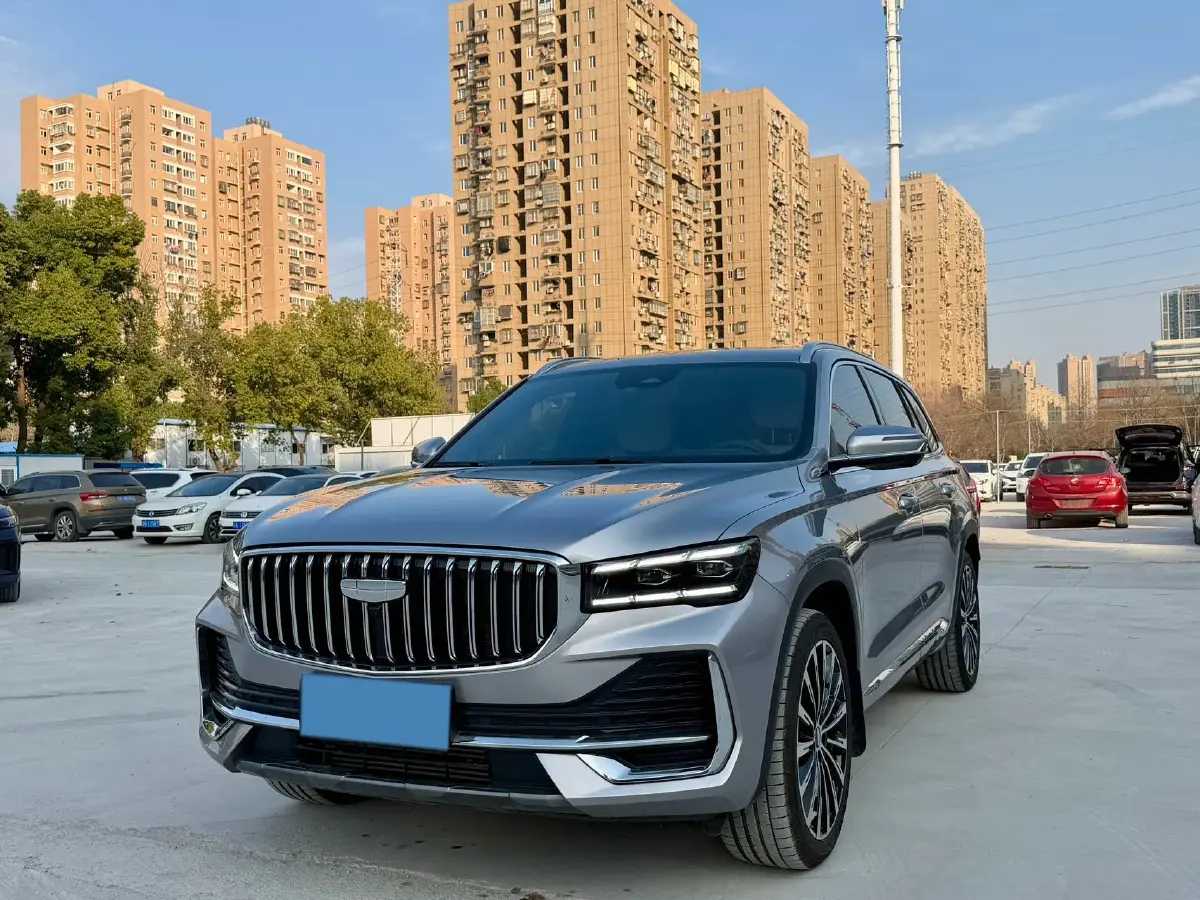 2025 Geely Monjaro 2.0T 238HP L4 8AT