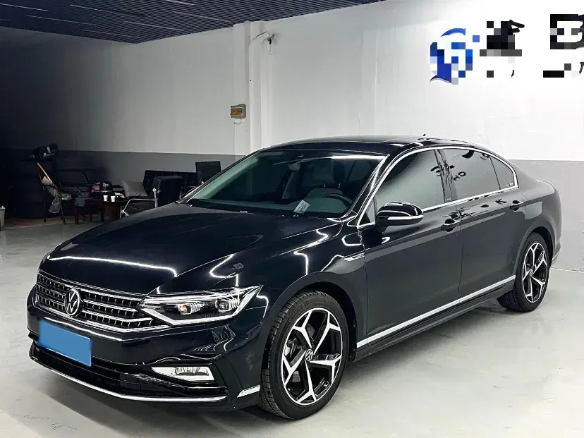 2023 Volkswagen Magotan 2.0T 186HP L4 7DCT