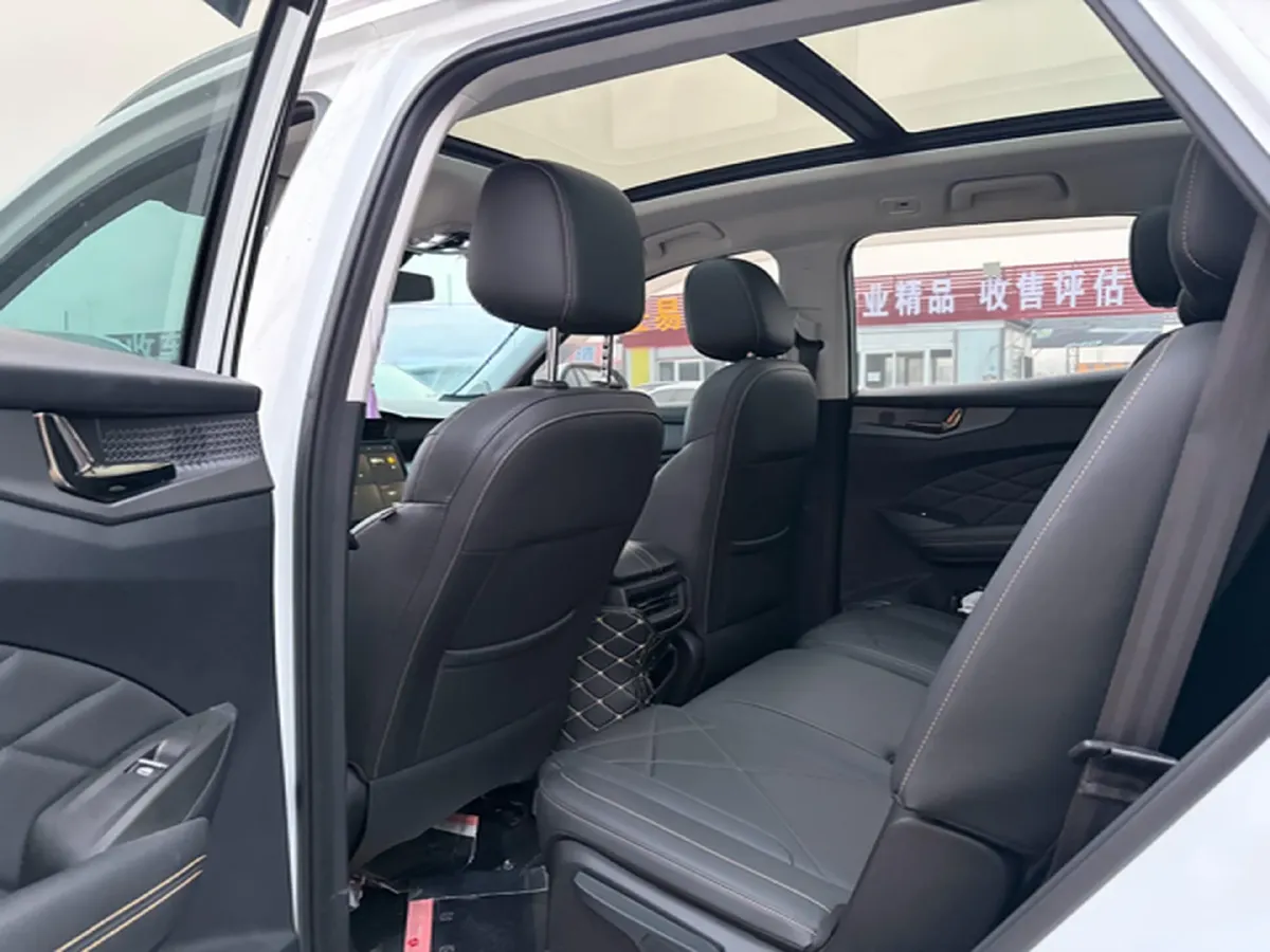 2023 KaiYi KunLun 2.0T 254HP L4 7DCT,autocango,china used car exporter,china ev exporter,chinese used car exporter,chinese used ev exporter