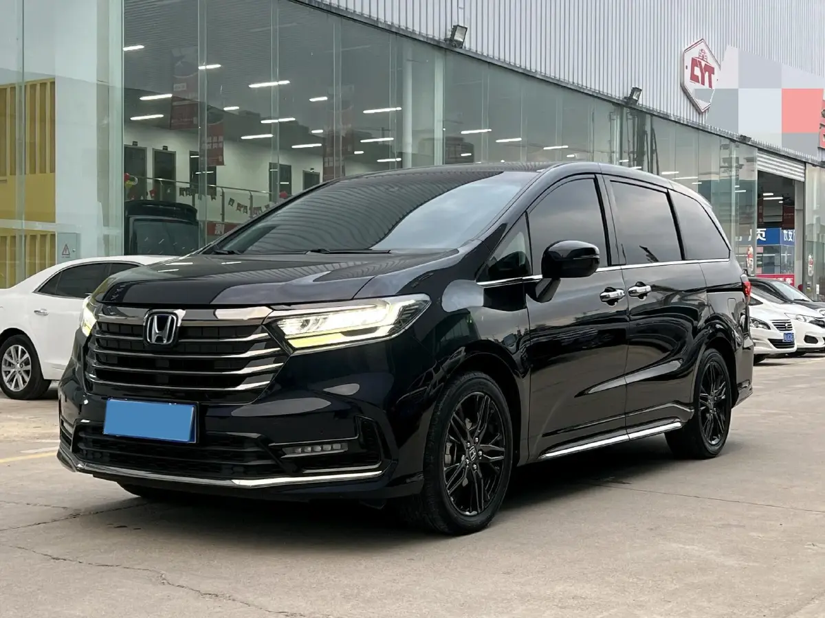 2022 Honda Odyssey 2.0L 146HP L4 E-CVT Hybrid