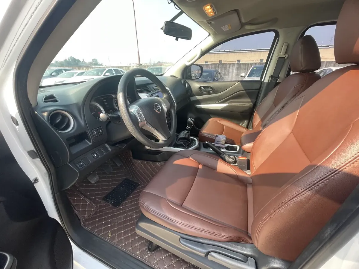 2019 Nissan Navara 2.5L 193HP L4 6MT,autocango,china used car exporter,china ev exporter,chinese used car exporter,chinese used ev exporter