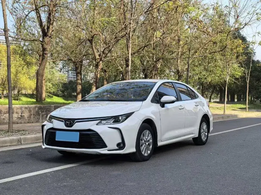 2022 Toyota Corolla 1.2T 116HP L4 CVT