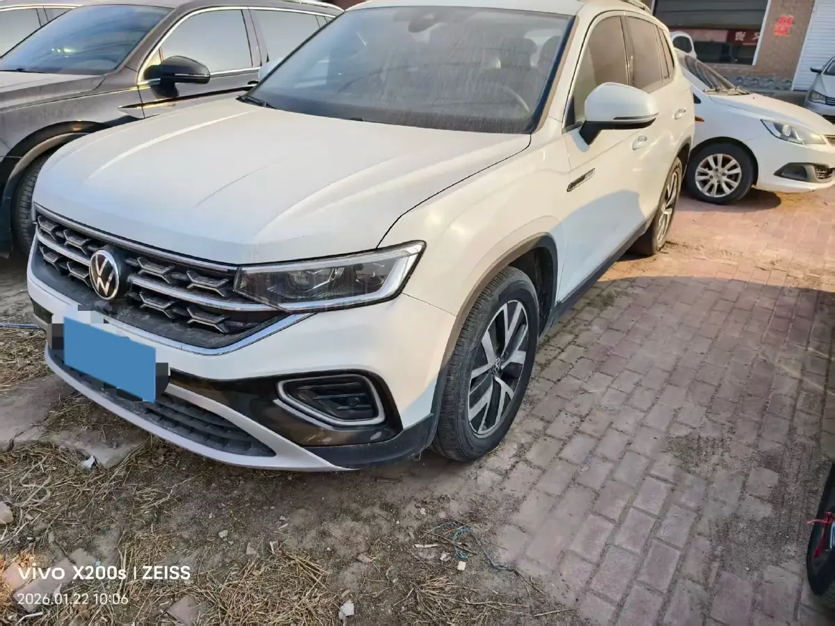 2023 Volkswagen Tayron 2.0T 186HP L4 7DCT