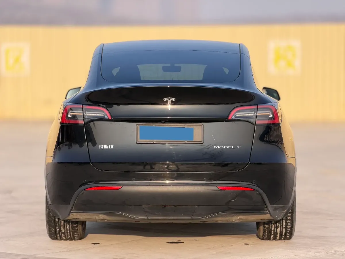 2022 Tesla Model Y BEV 60KWH,autocango,china used car exporter,china ev exporter,chinese used car exporter,chinese used ev exporter