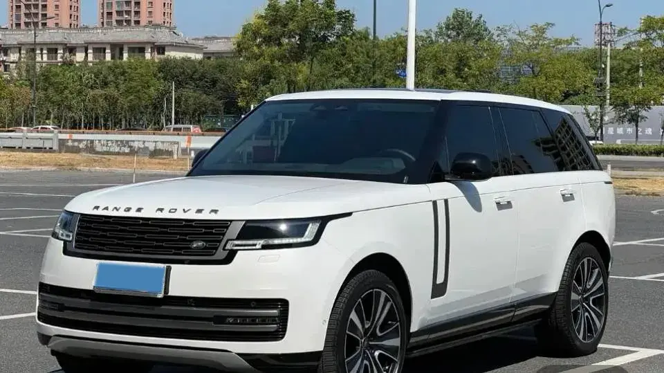2024 Land Rover Range Rover 3.0T 360HP L6 8AT