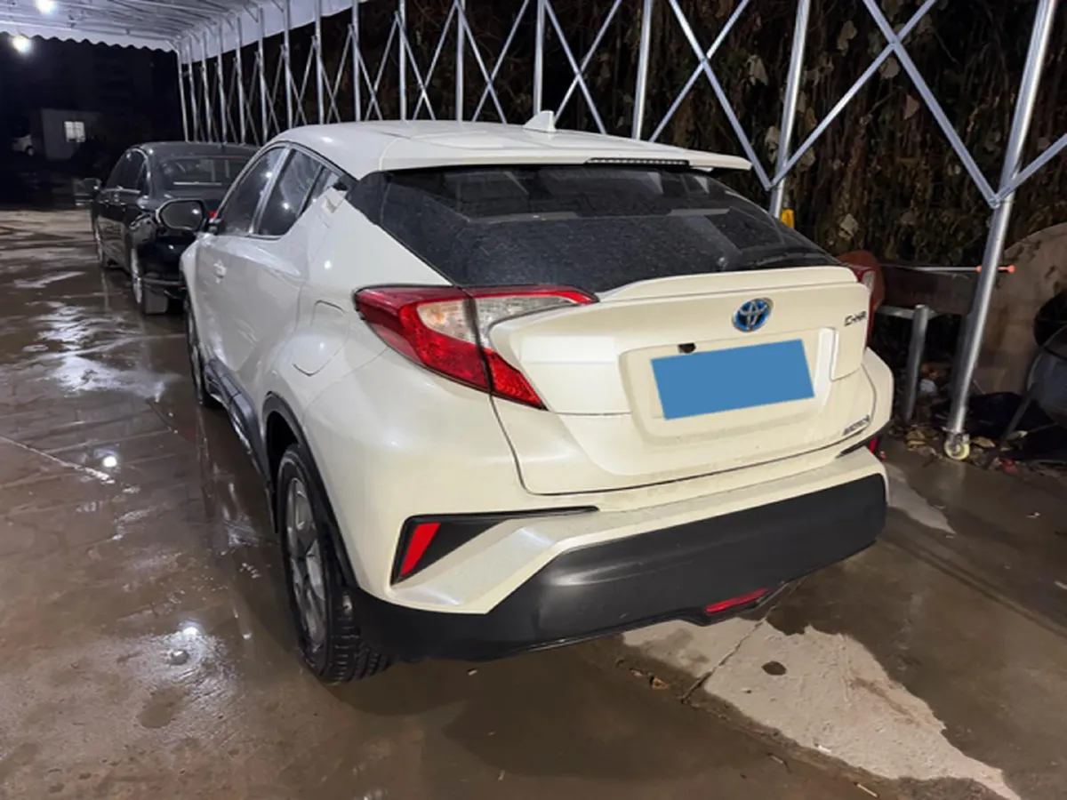 2020 Toyota C-HR EV BEV 54.3KWH,autocango,china used car exporter,china ev exporter,chinese used car exporter,chinese used ev exporter