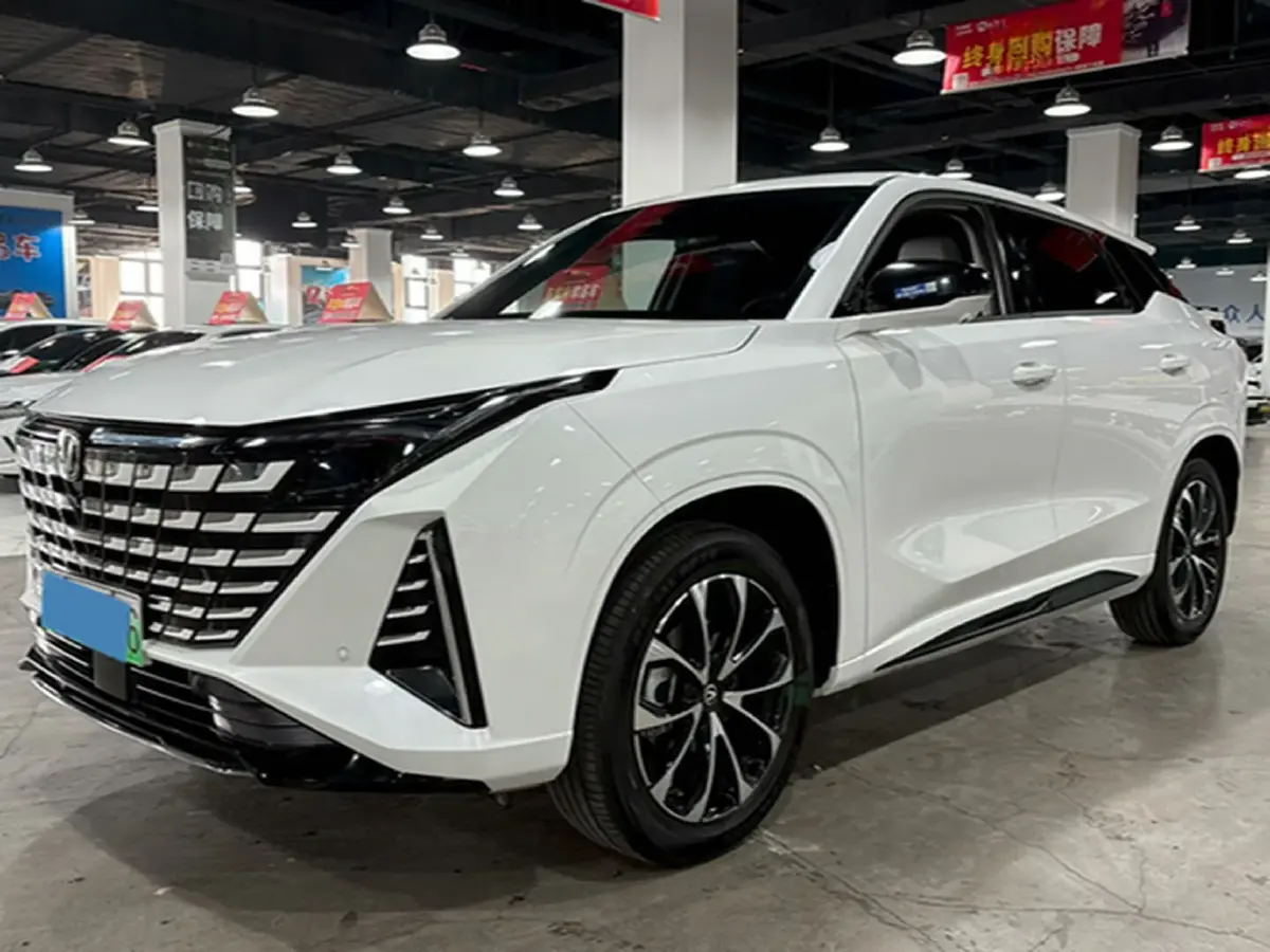 2024 ChangAn UNI-Z 1.5L 98HP L4 E-CVT PHEV 18.4KWH