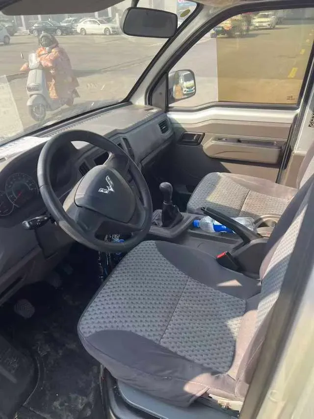 2023 WuLing RongGuang New Truck 2.0L 136HP L4 5MT,autocango,china used car exporter,china ev exporter,chinese used car exporter,chinese used ev exporter