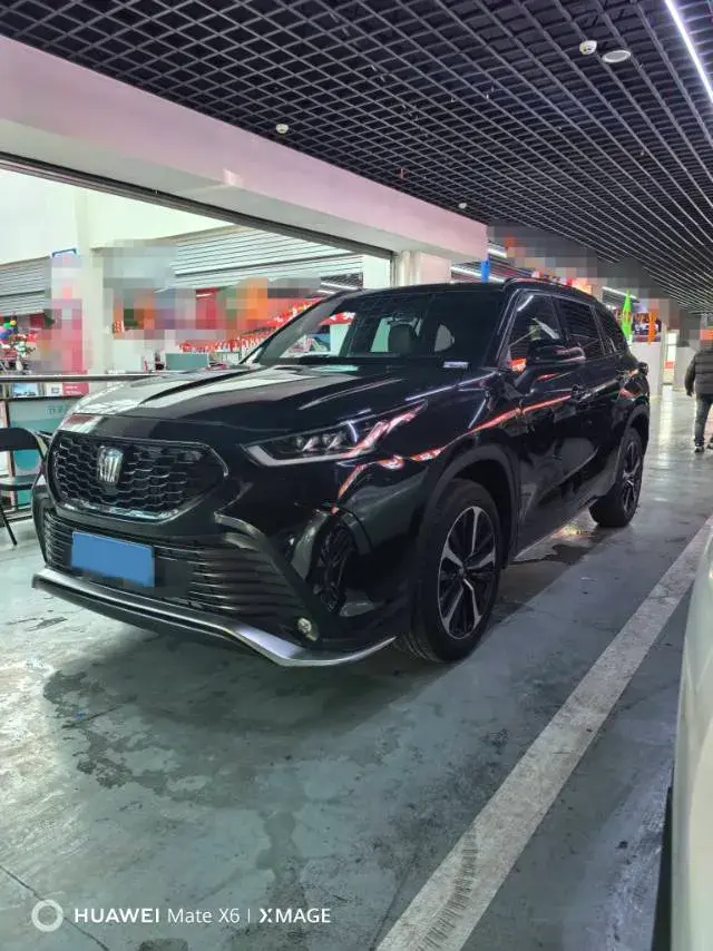 2022 Toyota Crown Kluger 2.0T 248HP L4 8AT