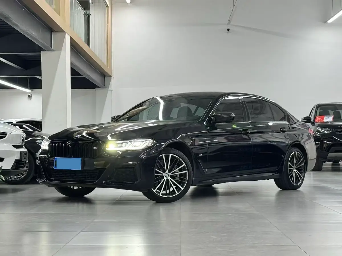 2021 BMW 5 Series 2.0T 252HP L4 8AT