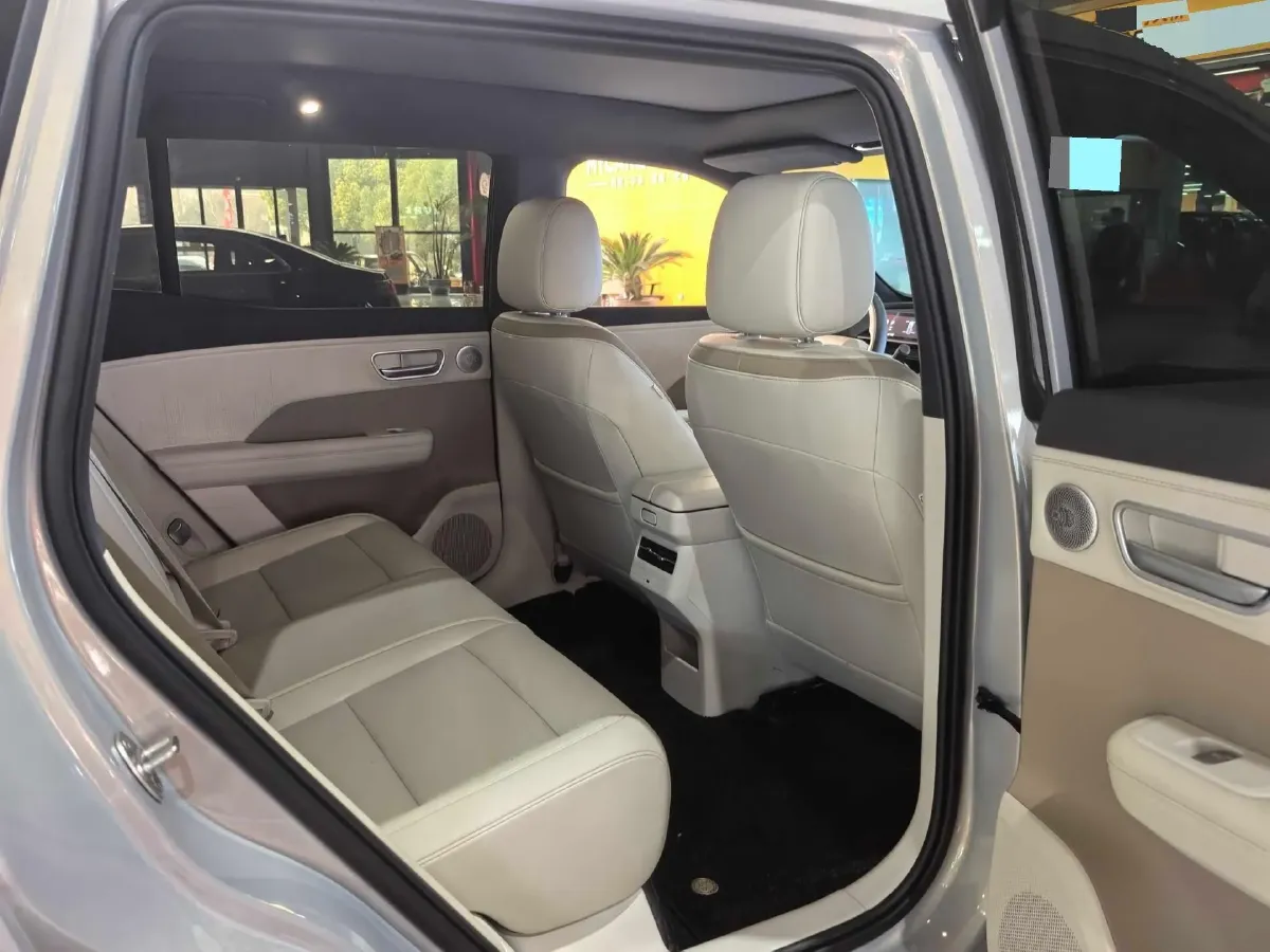 2025 Toyota BZ3X BEV 58.37KWH,autocango,china used car exporter,china ev exporter,chinese used car exporter,chinese used ev exporter