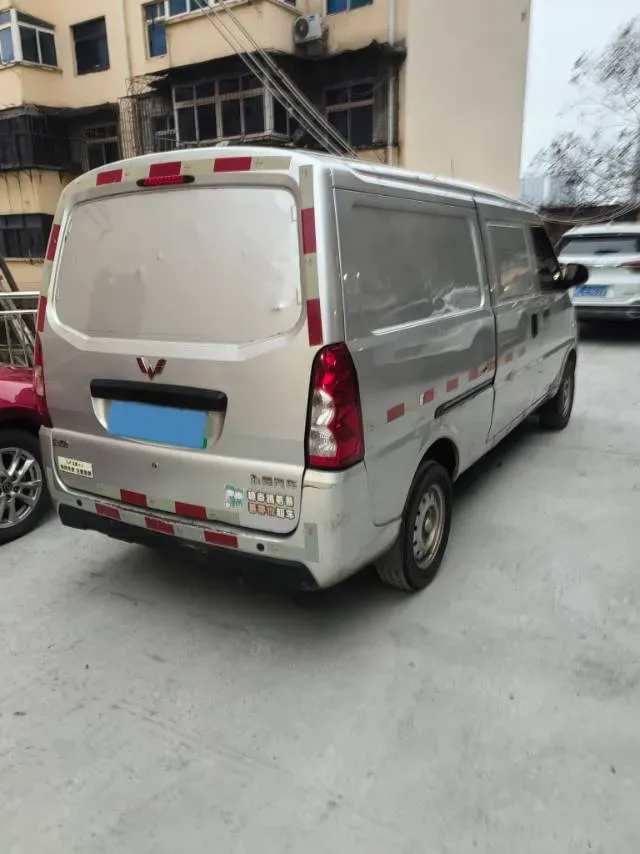 2021 WuLing EV50 BEV 41.86KWH,autocango,china used car exporter,china ev exporter,chinese used car exporter,chinese used ev exporter