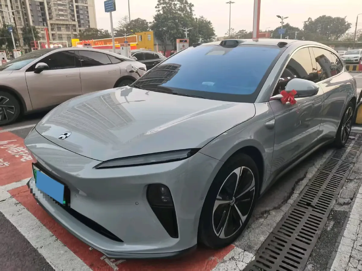 2024 NIO ET5T BEV 75KWH