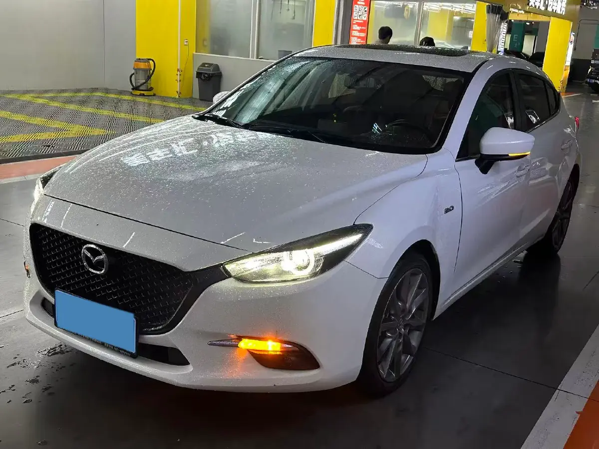 2019 Mazda 3 Axela 2.0L 158HP L4 6AT