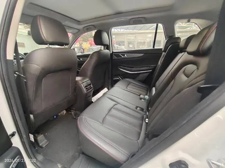 2021 ChangAn CS75 1.5T 178HP L4 7DCT,autocango,china used car exporter,china ev exporter,chinese used car exporter,chinese used ev exporter