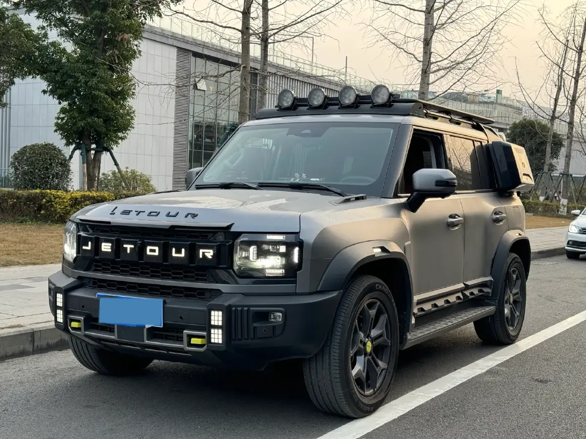 2023 Jetour Traveller 2.0T 254HP L4 7DCT