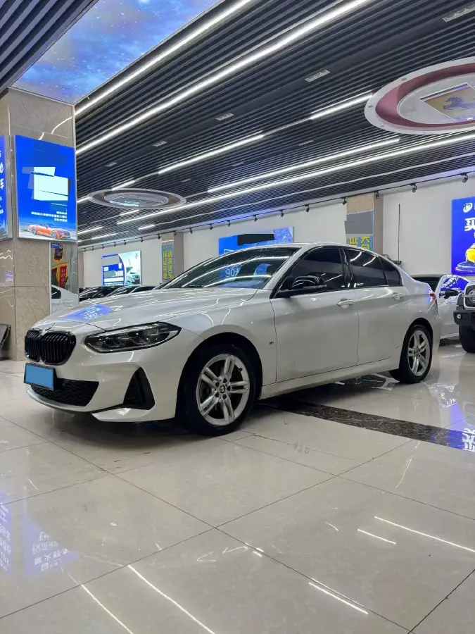 2021 BMW 1 Series 1.5T 140HP L3 7DCT