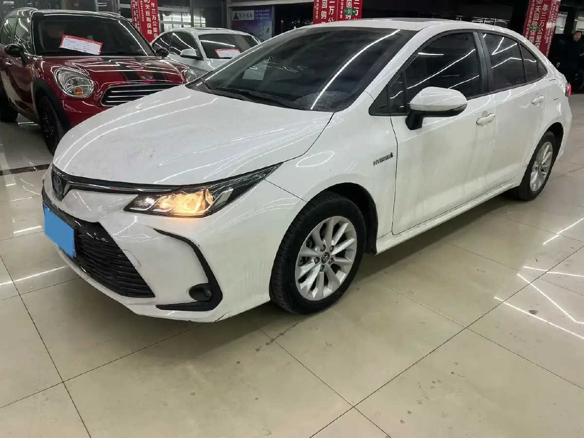 2021 Toyota Corolla 1.8L 98HP L4 E-CVT Hybrid