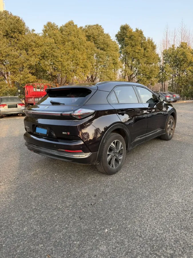 2022 Venucia Grand V 1.5T 190HP L4 7DCT,autocango,china used car exporter,china ev exporter,chinese used car exporter,chinese used ev exporter